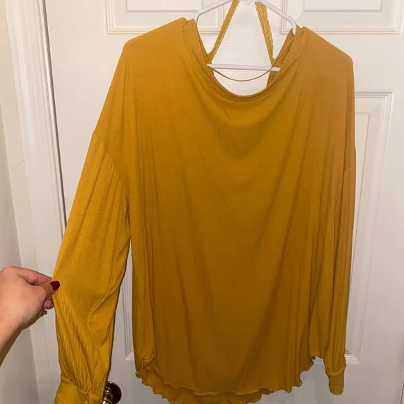 NWT, Free People, Shimmy Shake Top, Tunic, Oversized, Open Back, Size M - Picture 6 of 9